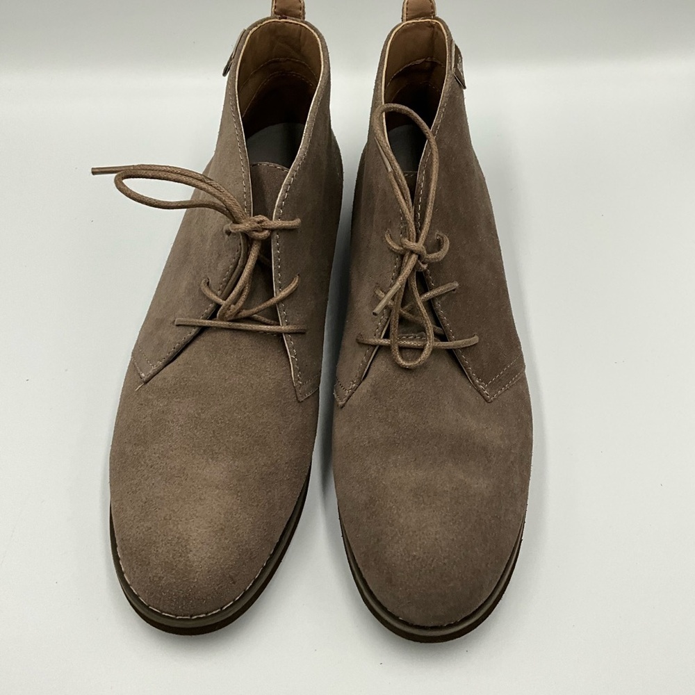 Bass Elyse Ankle Boots Size 11 Tan Suede Leather Chukka Lace-Up Boots